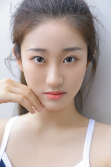 爱丽丝梦游仙境1
